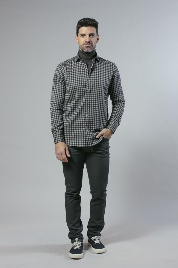 CAMISA FRANELA CUADROS NEGRO/BEIGE | ANTONIO MIRO