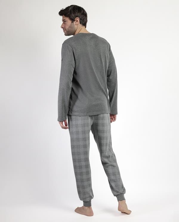 PIJAMA SUV | ANTONIO MIRO