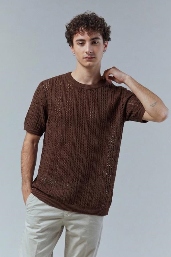 JERSEY CUELLO REDONDO MARRÓN MANGA CORTA PERFORADO | ANTONIO MIRO