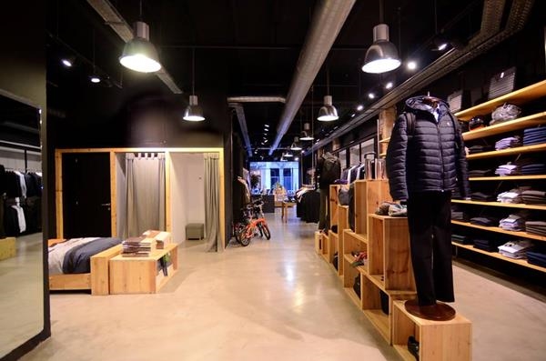 Cama de Madera 150x190 | ANTONIO MIRO