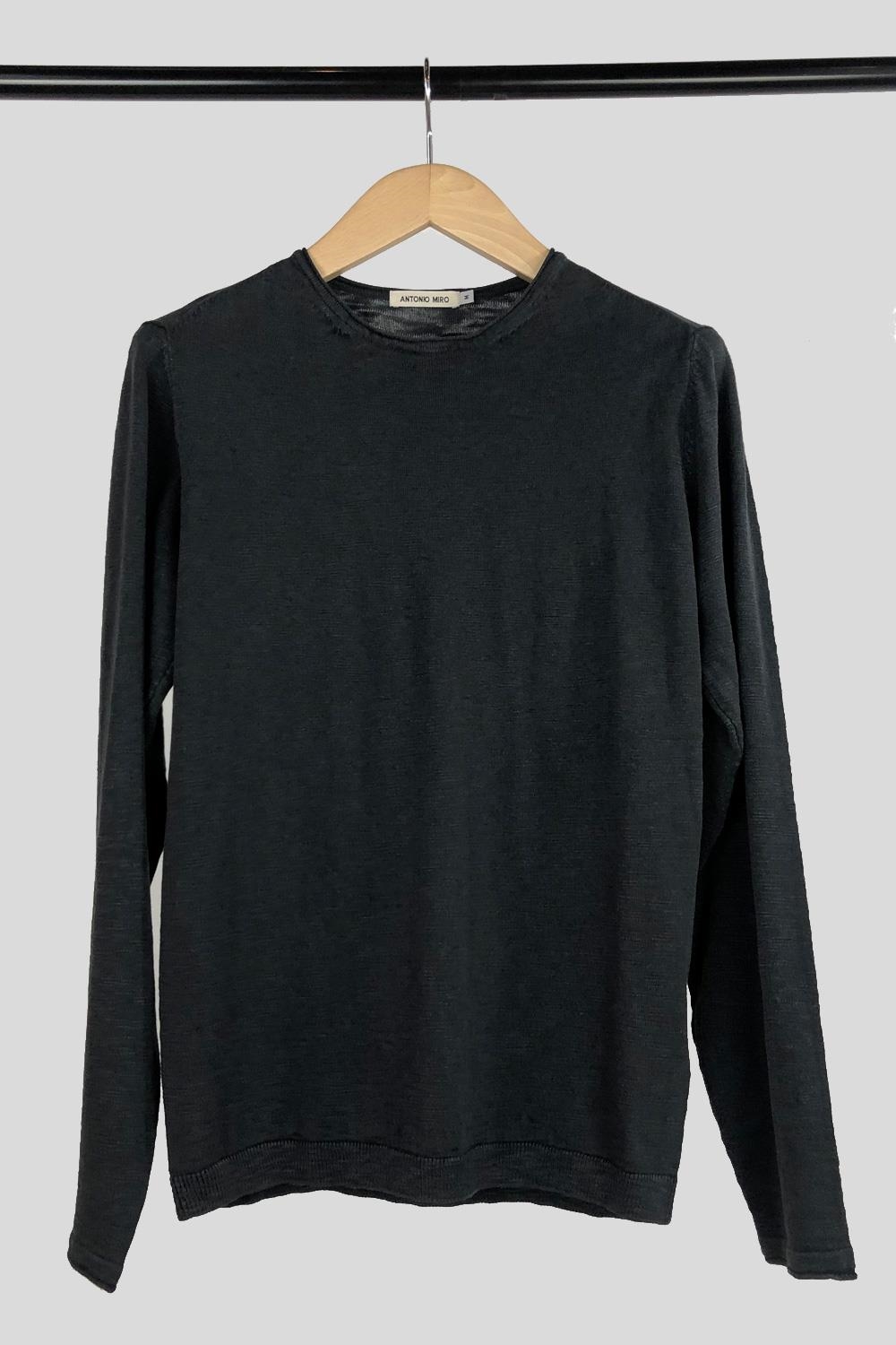 Jersey negro cuello redondo en algodón | 1625HJCR00/042
