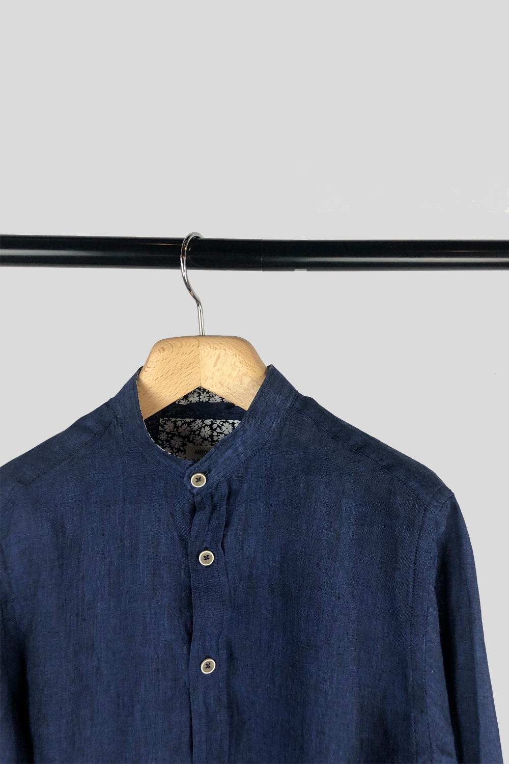 Camisa azul marino de cuello mao y manga larga | 1608HCSL01/016