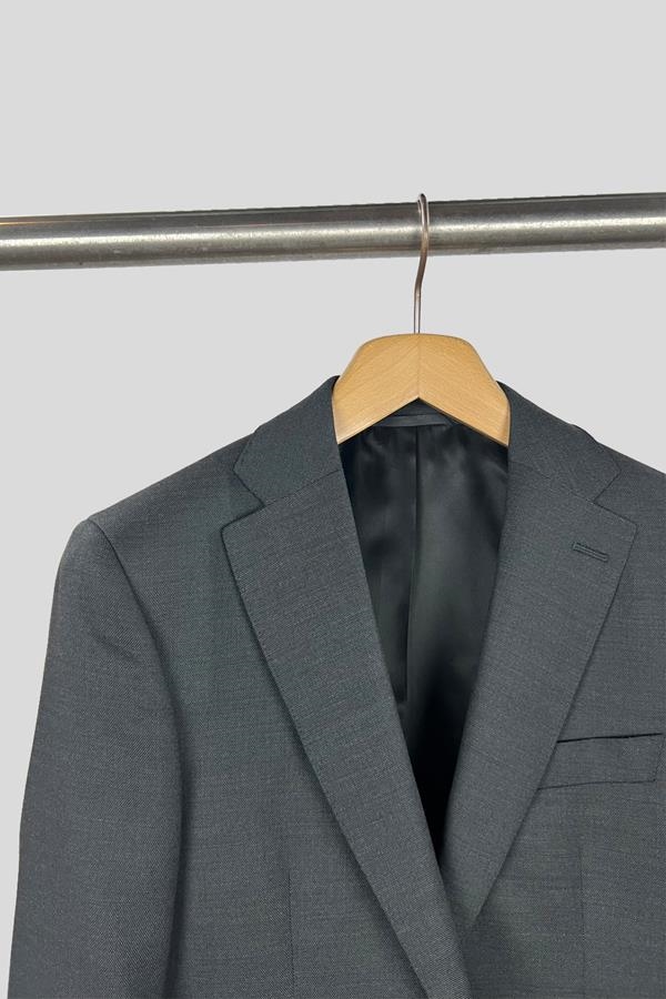 TRAJE LANA GRIS ESTRUCTURA | ANTONIO MIRO